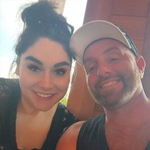 Meet your Posher, Robertandashley